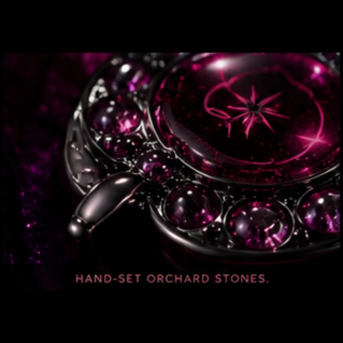 THE ORCHARD™
SPECIMEN 03 — ORCHARD PENDANT