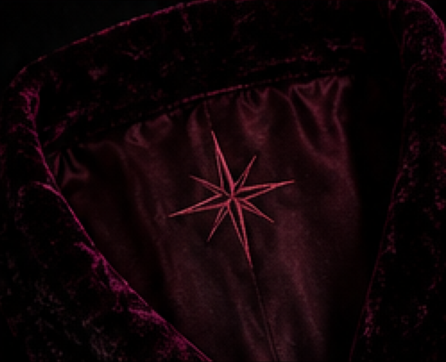 THE ORCHARD™ PRIVATE QUARTERS - VELVET ROBE